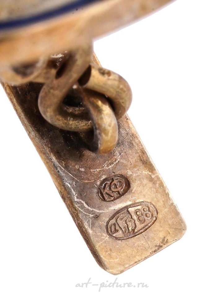 Русское серебро , Золоченые серебряные запонки с изображением Николая II и Александры