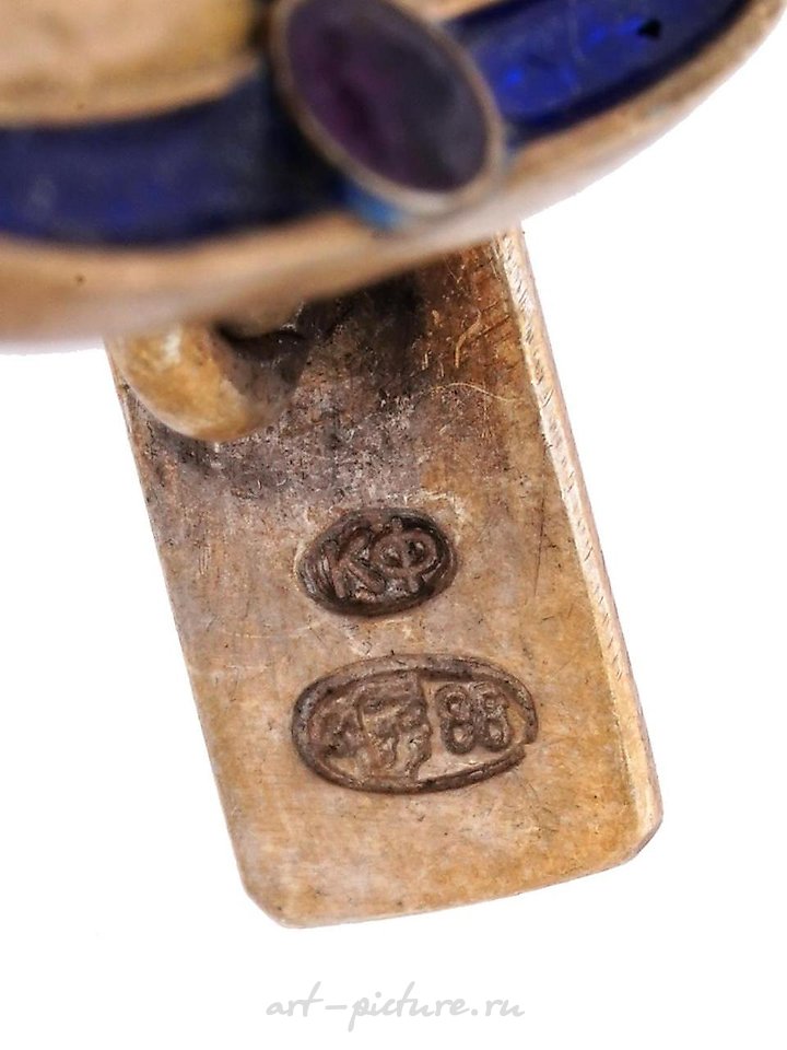 Русское серебро , Золоченые серебряные запонки с изображением Николая II и Александры