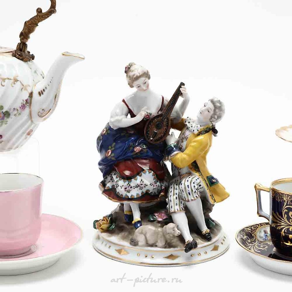 Royal Vienna , Фарфоровая коллекция из Вены и Дрездена