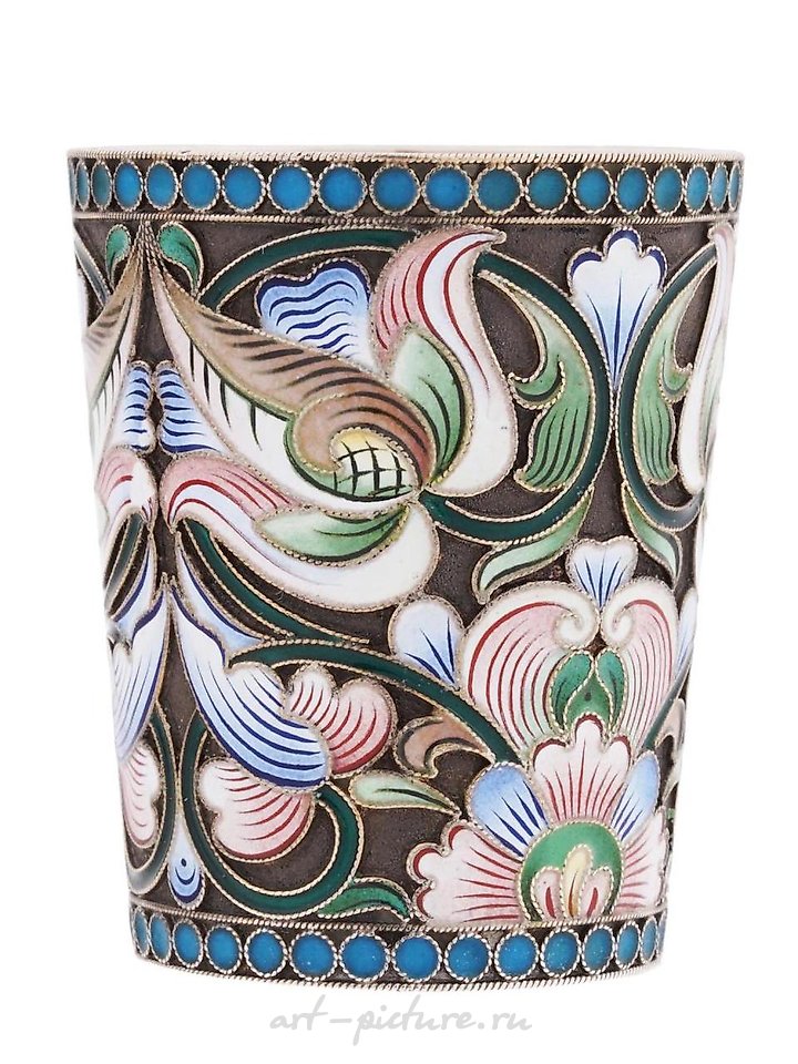 Русское серебро , Набор из 12 русских серебряных эмалированных рюмок