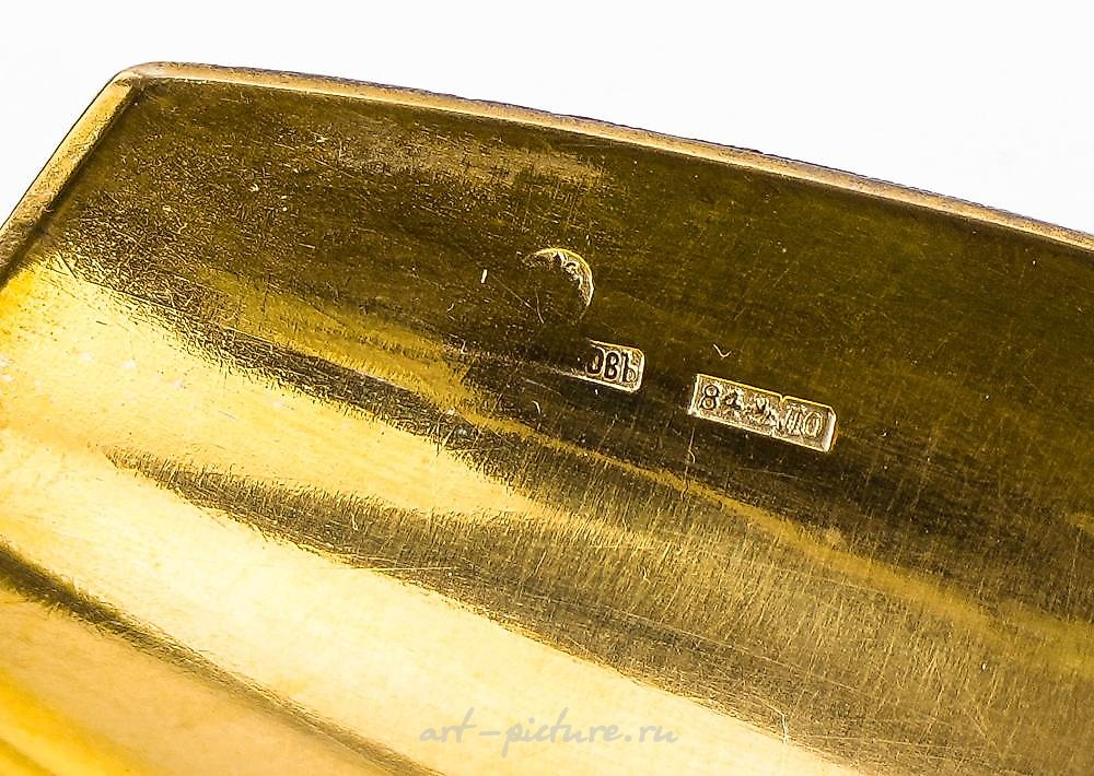 Русское серебро , Русская серебряная лопата с эмалью