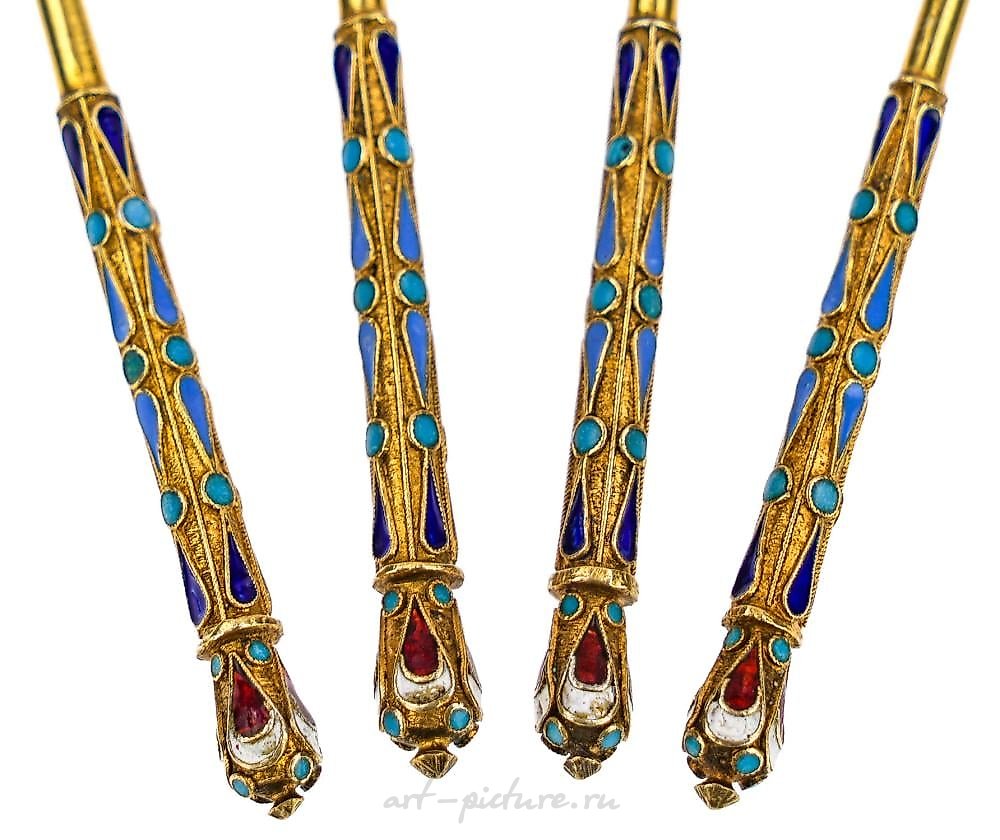 俄罗斯银 , 四件俄罗斯银质小勺套装