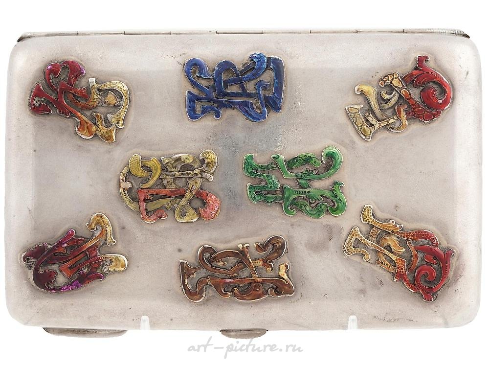 俄罗斯银 , 皇家俄罗斯银质珐琅烟盒