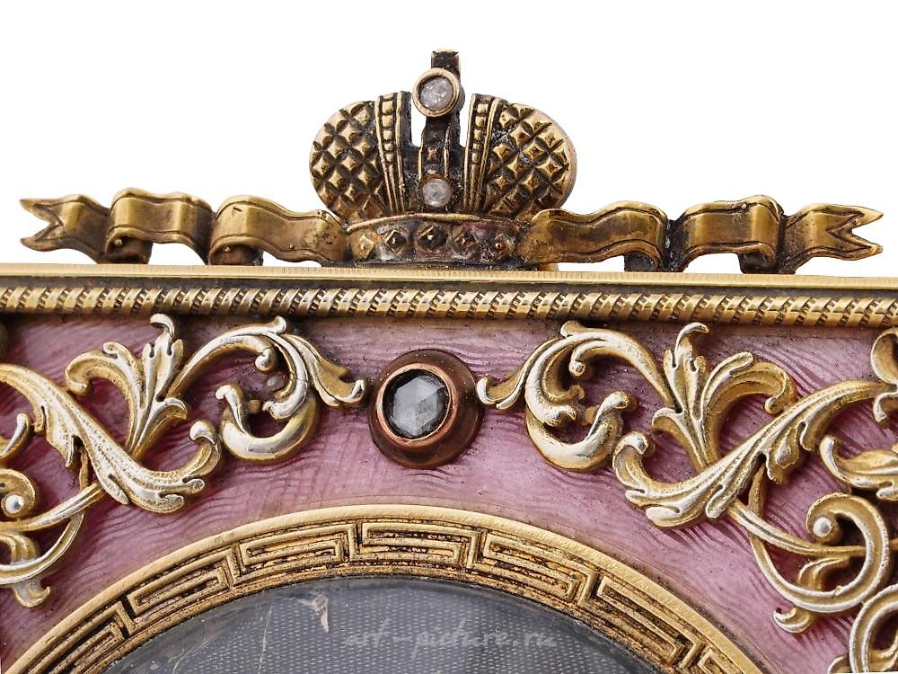 俄罗斯银 , 俄罗斯镀金银饰品，带有钻石的相框