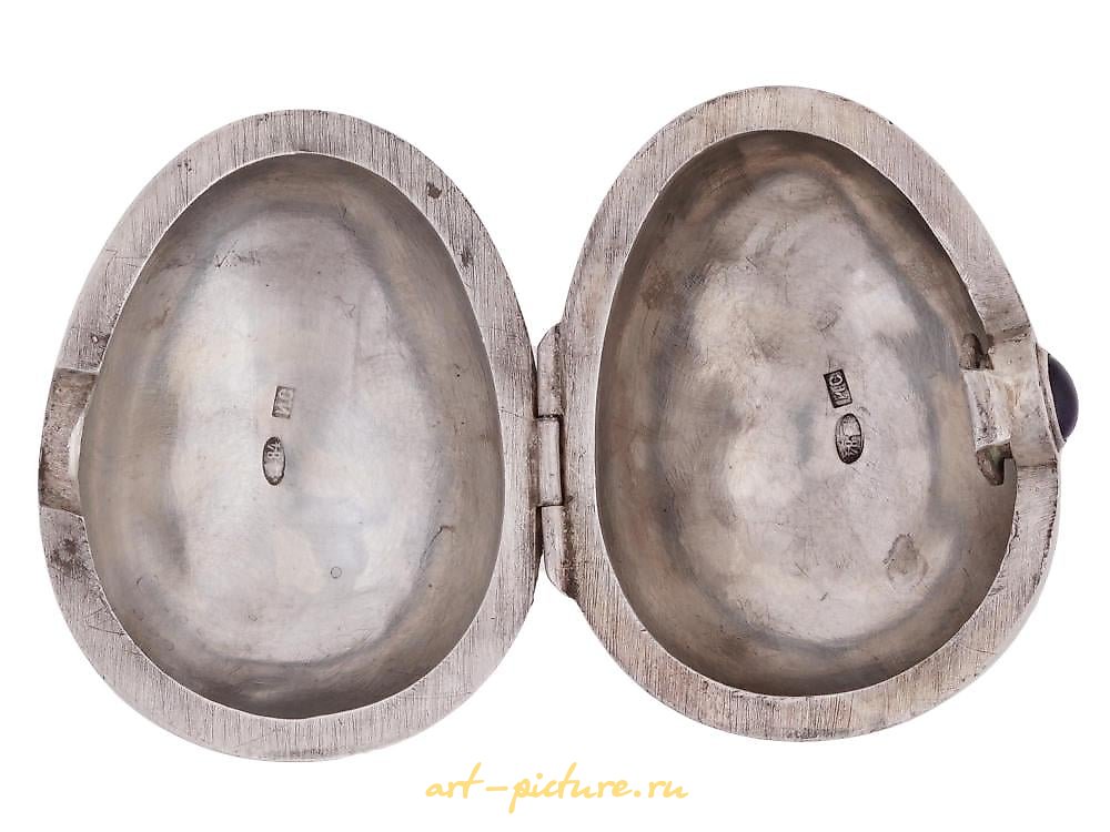 俄罗斯银 , 俄罗斯银蛋形盒子