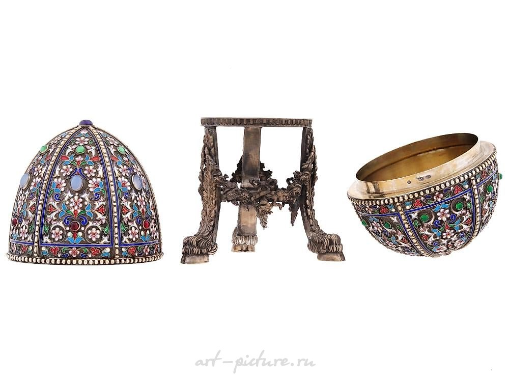 Русское серебро , Серебряный яйцевидный футляр с позолотой и эмалью, маркированный "88"