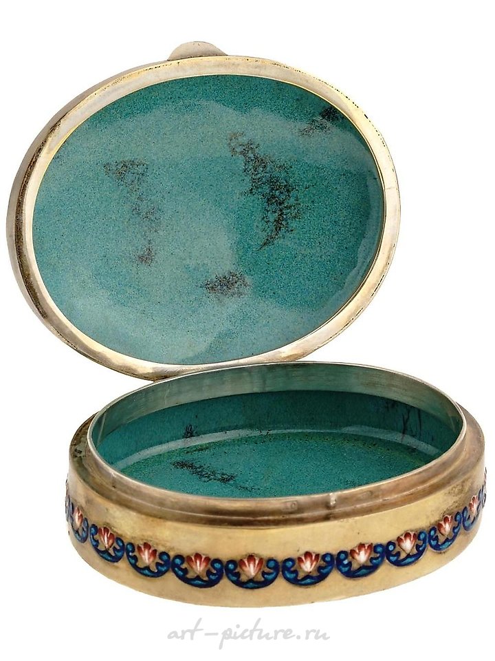 Russian silver , RUSSIAN 88 GILT SILVER WOMAN PORTRAIT ENAMEL BOX