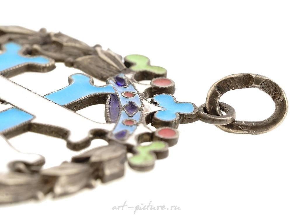 俄罗斯银 , 俄罗斯银质珐琅吊坠，带有单字母标记。