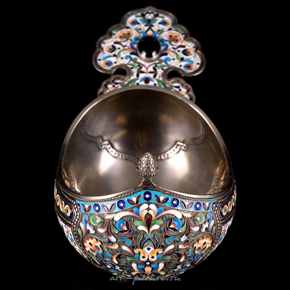 Russian silver , GOLDEN SILVER KOVSH WITH CLOISONNÉ ENAMELS