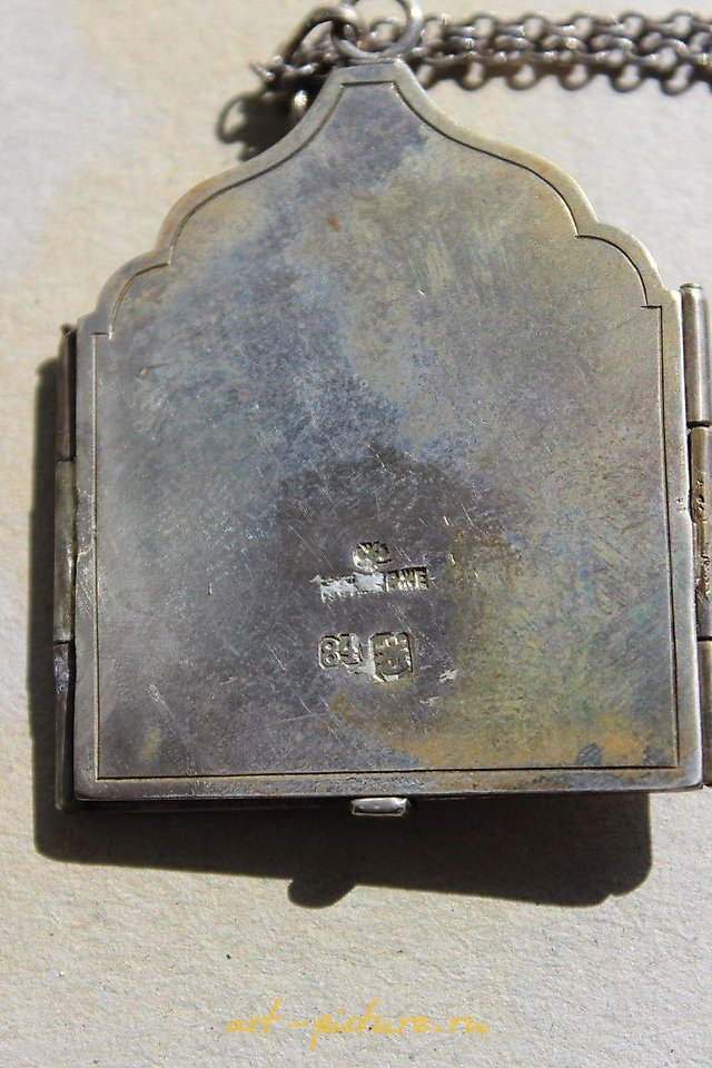 Русское серебро , Иконостас Фаберже из эмалированного серебра, Иверская Богоматерь