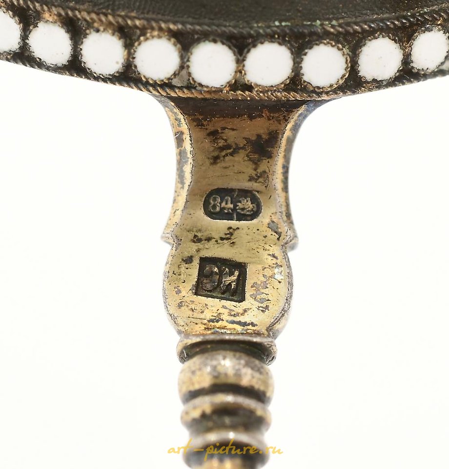 俄罗斯银 , 两个俄罗斯的银质和珐琅制成的勺子