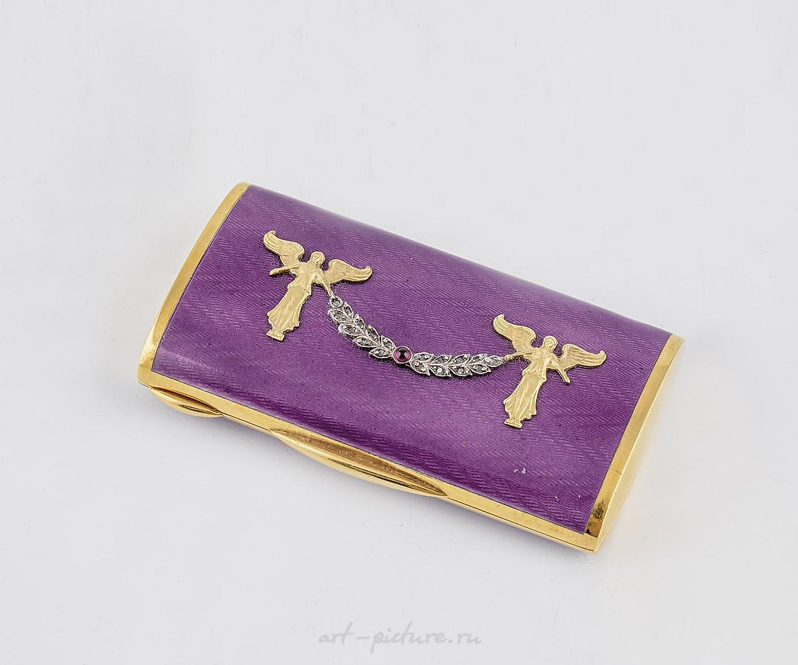 Русское серебро , Эмалевая шкатулка в футляре в стиле Фаберже