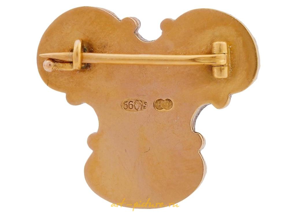 Русское серебро , Золотая эмаль и бриллиантовая брошь русского производства Фаберже в оригинальной коробке