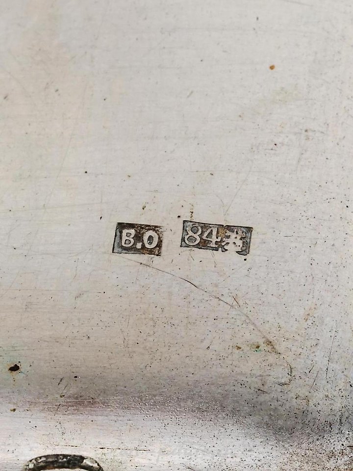 Русское серебро , Антикварный русский серебряный с золочением ниелло сигаретный кейс