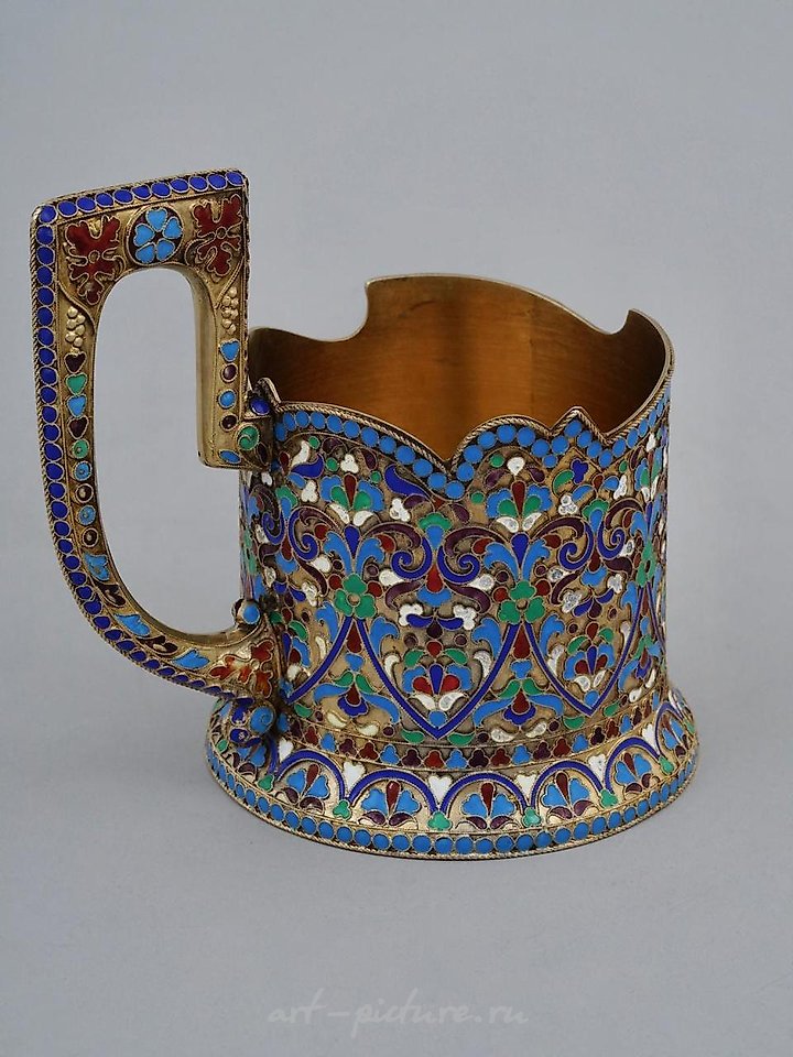 Russian silver , A RUSSIAN SILVER AND CLOISONNE ENAMEL BELT, CIRCA 1900S.