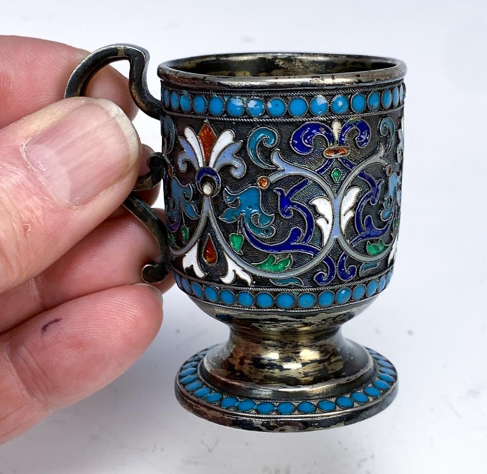 Русское серебро , Русская эмаль серебряная кружка. Конец 19 века.