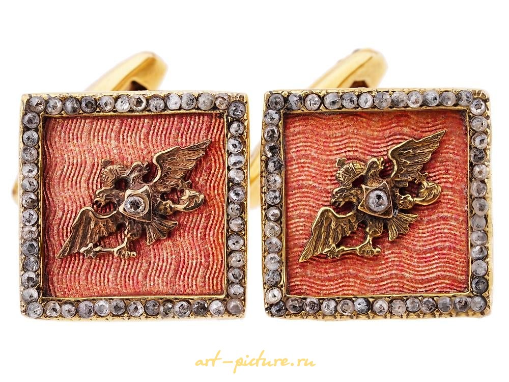 俄罗斯银 , 俄罗斯男士银质镀金、珐琅和钻石袖扣，原装包装。