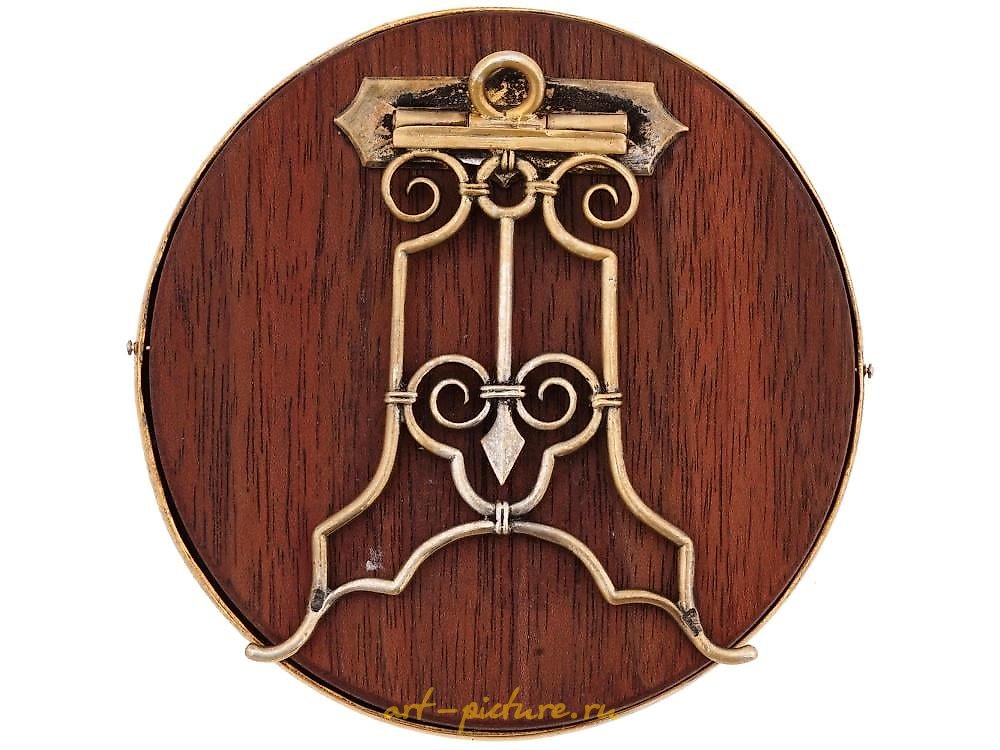 俄罗斯银 , 照片框上的银色琺瑯和钻石