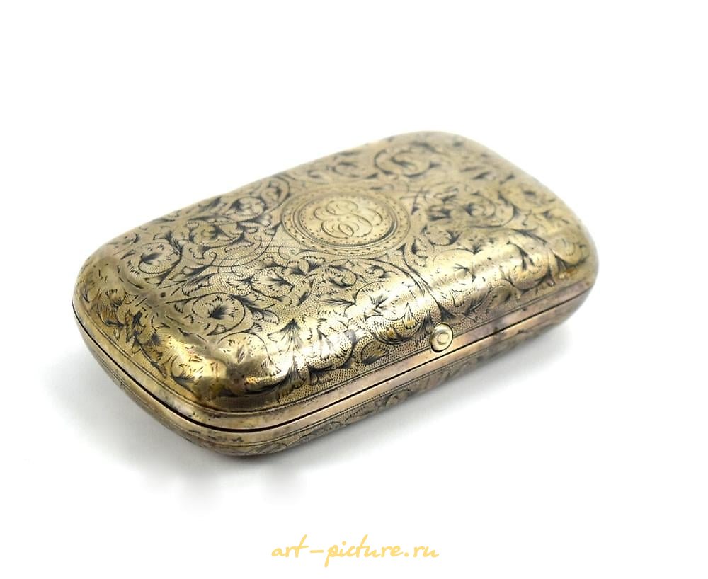 俄罗斯银 , 古董俄罗斯帝国银烟盒