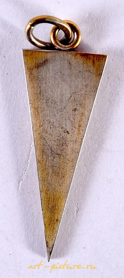 Russian silver , A RUSSIAN SILVER AND ENAMEL EGG PENDANT. 7.6 grams. 2 cm x 1...