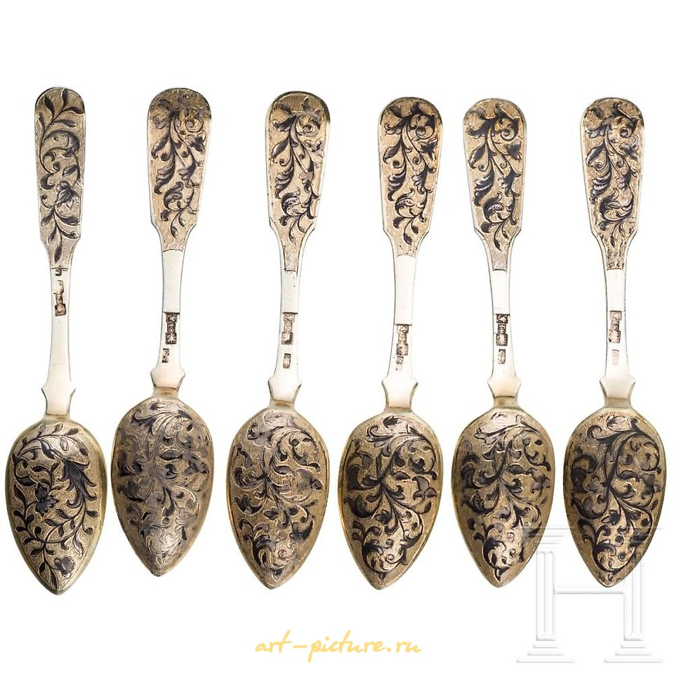 Русское серебро , Набор столовых предметов