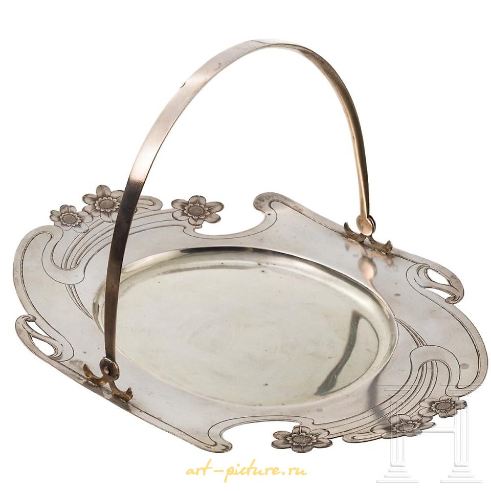 俄罗斯银 , 俄罗斯银质镀金和珐琅烟盒...