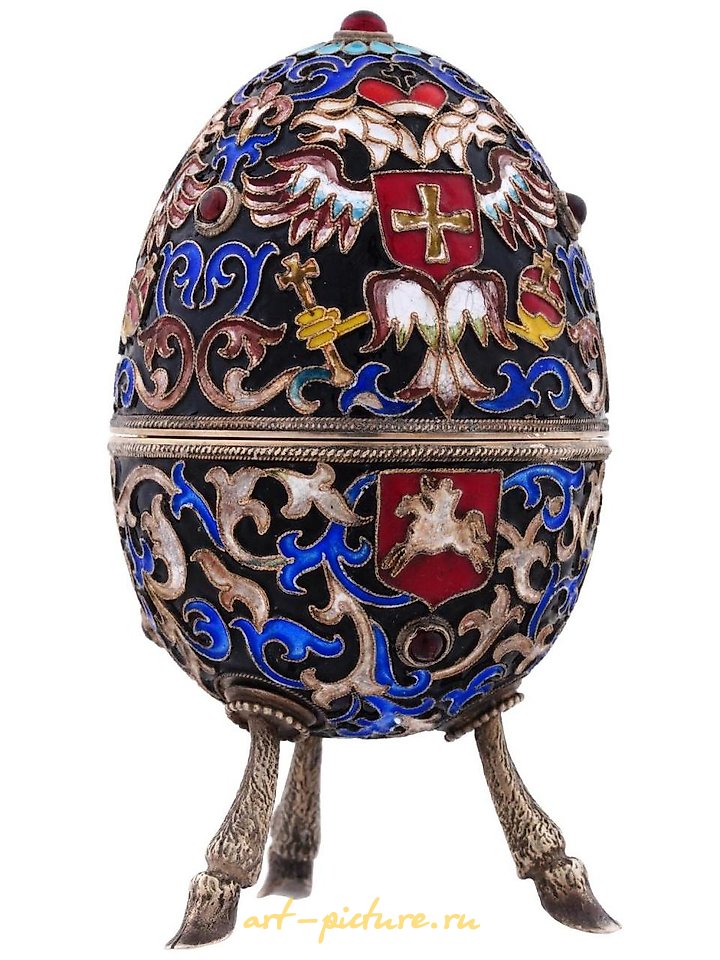 俄罗斯银 , 俄罗斯银质蛋形珐琅盒，采用克洛伊松技法。