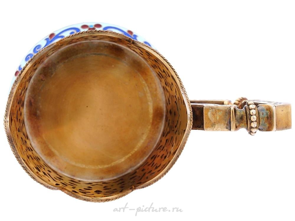 俄罗斯银 , 茶杯底座带勺子