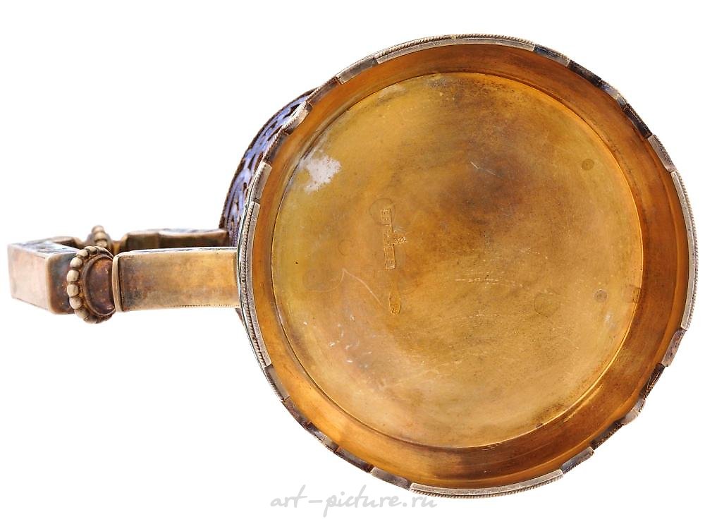 俄罗斯银 , 茶杯底座带勺子