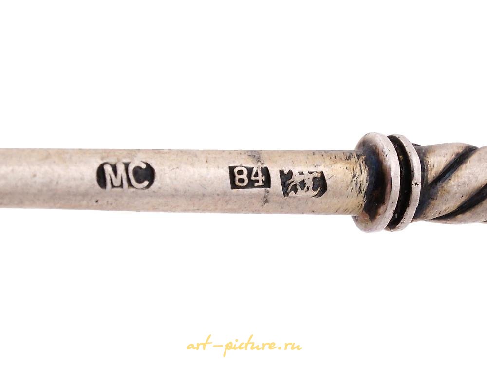 俄罗斯银 , 镀金和珐琅技术的银茶匙