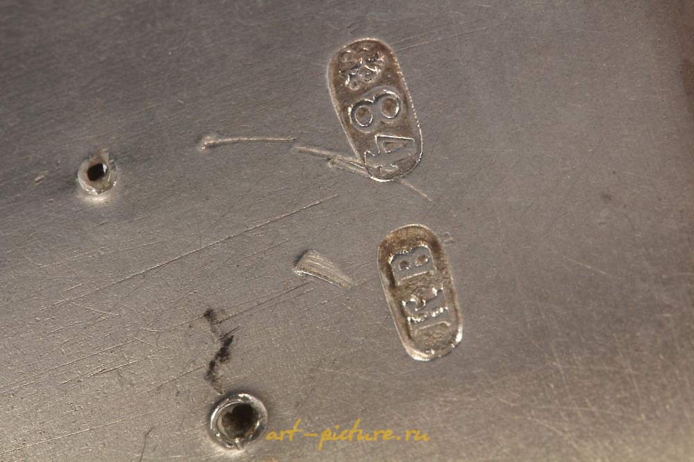 Русское серебро , Русский золотой и серебряный сигаретный кейс и веста