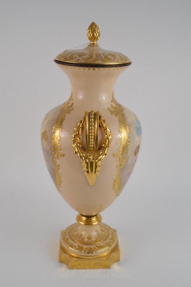 Royal Vienna Porcelain , A LARGE ROYAL VIENNA VASE 26 INCHES HIGH
