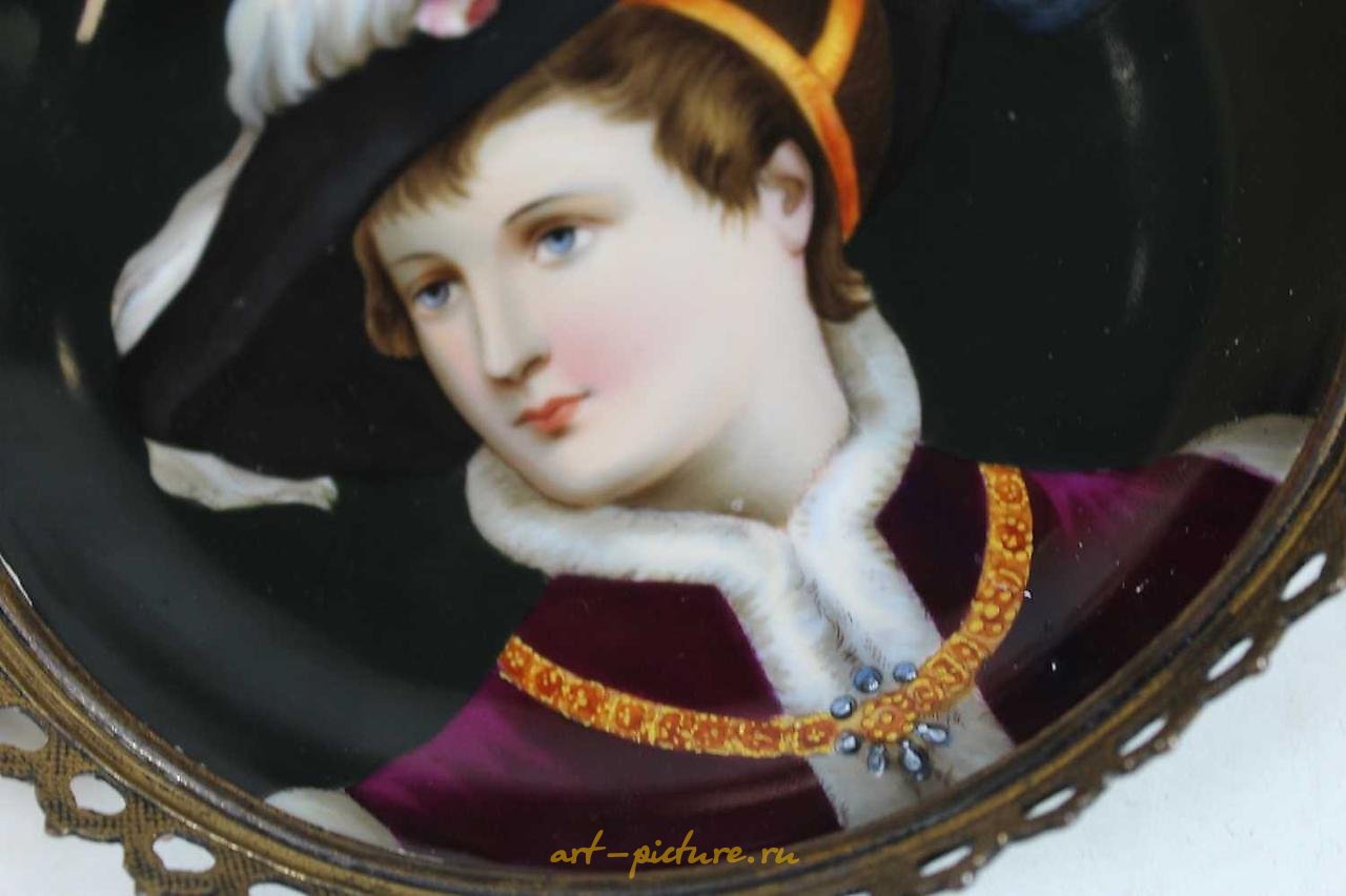 Royal Vienna Porcelain , A Worcester FG Doughty figure December No. 3458; one other b...