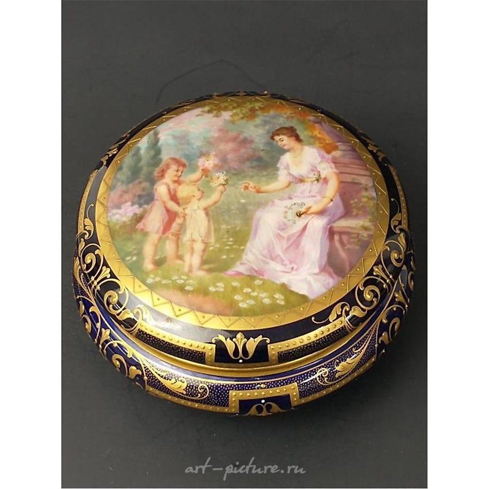 Royal Vienna Porcelain , Antique Royal Vienna Style Porcelain Cup & Saucer.