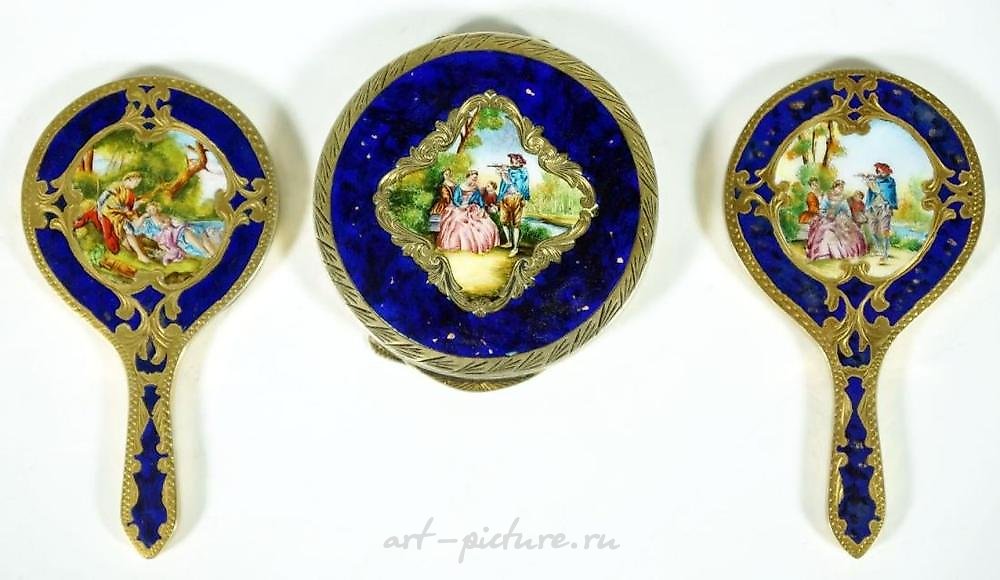 Royal Vienna Porcelain , 3 Piece Royal Vienna Style Painted Dresser Set