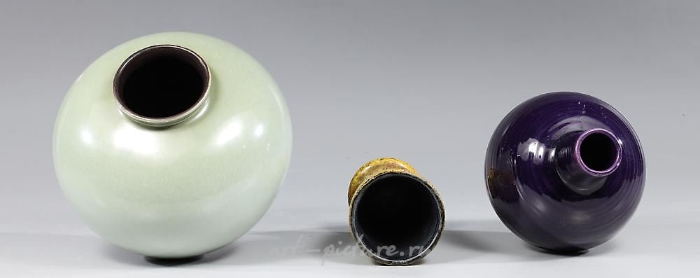 Royal Vienna Porcelain , GROUP OF THREE STUDIO POTTERY, POL CHAMBOST, DICK KNOX