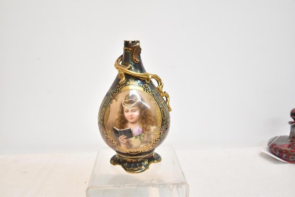 Royal Vienna Porcelain , HAND PAINTED ROYAL VIENNA PORTRAIT VASE WITH