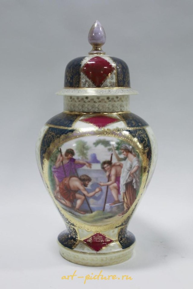 Royal Vienna Porcelain , Royal Vienna Porcelain Lidded Portrait Urn