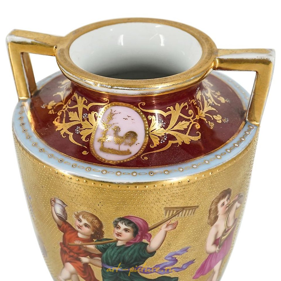 Royal Vienna Porcelain , Pair of Royal Vienna Porcelain Urns