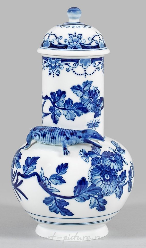 Meissen lidded vase with lizard and floral decoration.