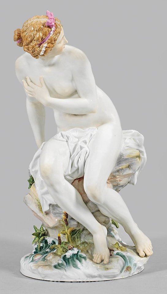Great Meissen Figure "Susanne". Original Title