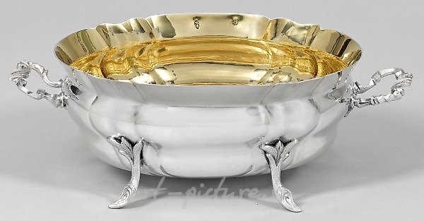 Немецкая чаша с серебряной ручкой в стиле рококо работы Филиппа Каспара Шеппиха