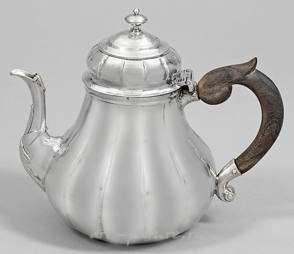 Rare small Baroque teapot