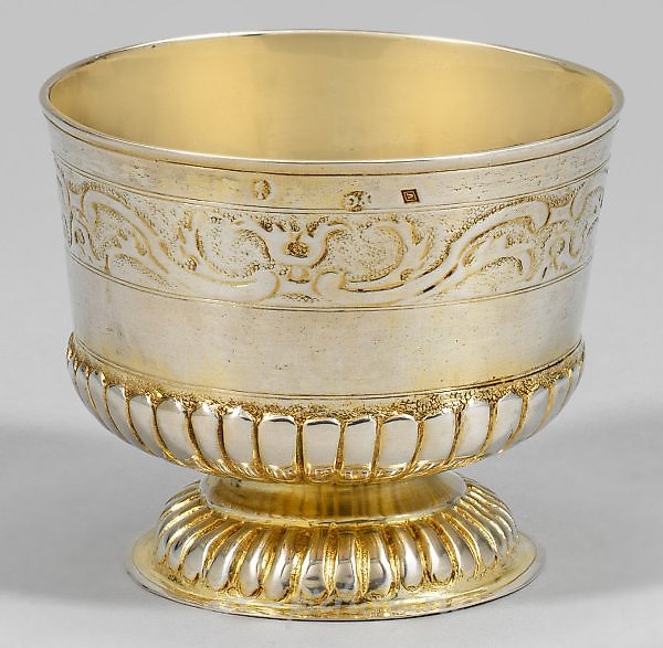 Small Baroque footstool