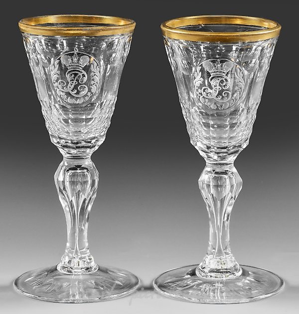Редкая пара кубков в стиле русского барокко с монограммой царя