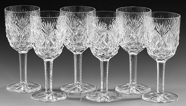 六只圣路易斯酒杯"佛罗伦萨"的句子。