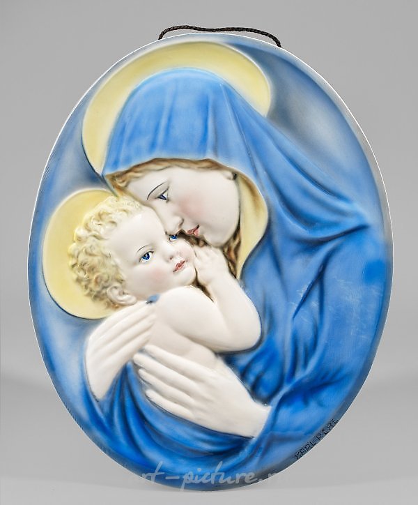 Австрийский венский глазурованный и расписанный настенный барельеф Мадонны с младенцем