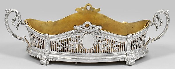 Немецкий серебряный жардиньер с латунной вставкой