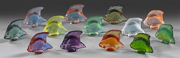 三十三个Lalique“Poisson”鱼形雕塑的收藏品