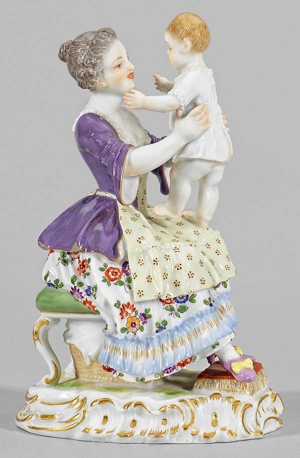 Group of Figures "Motherly Love". Original Title